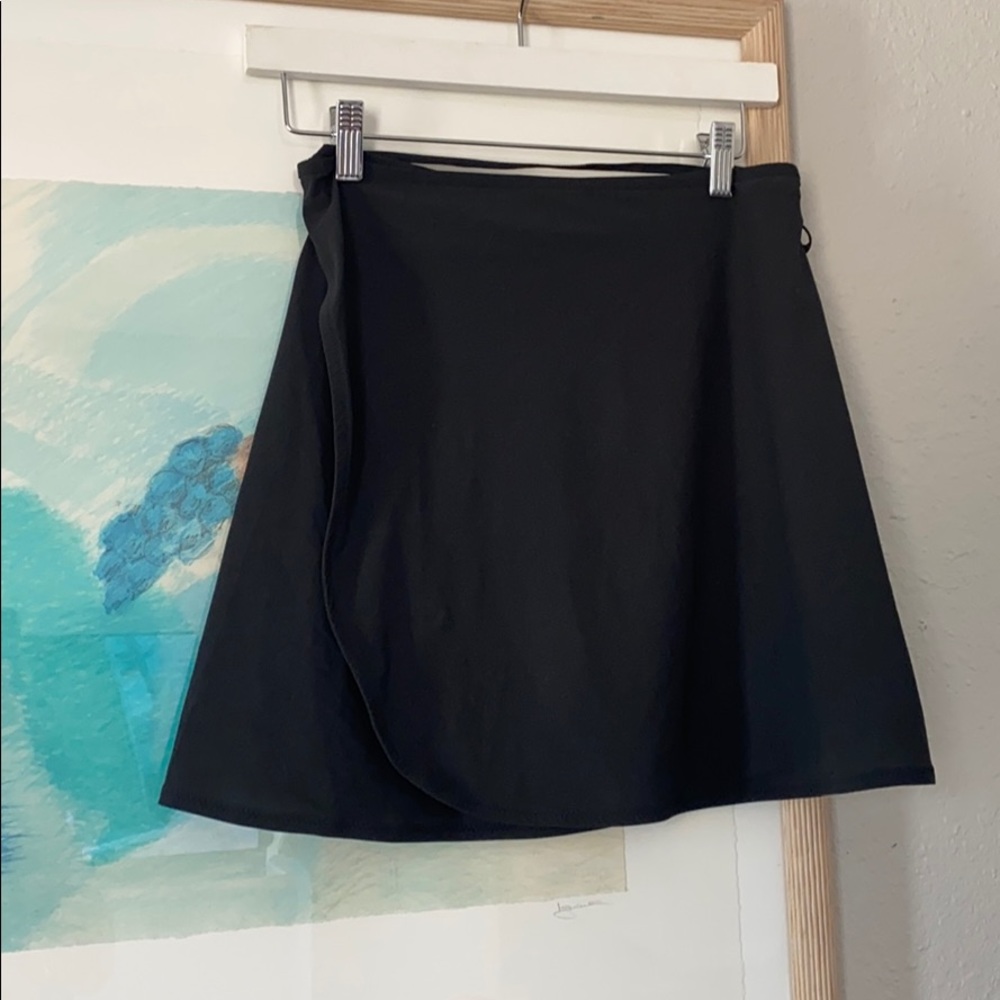 Outdoor Voices Black Skirt